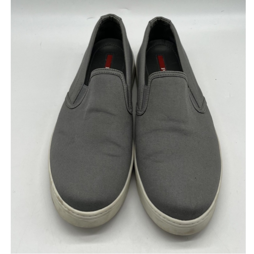 Prada Women's Gray Slip-On Sneaker w/ Logo on Heel sz 38.5 - Picture 2 of 5